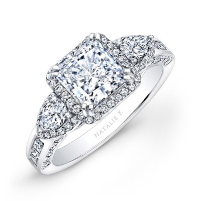18k White Gold Princess Halo Diamond Engagement Ring with Pear Side Stones