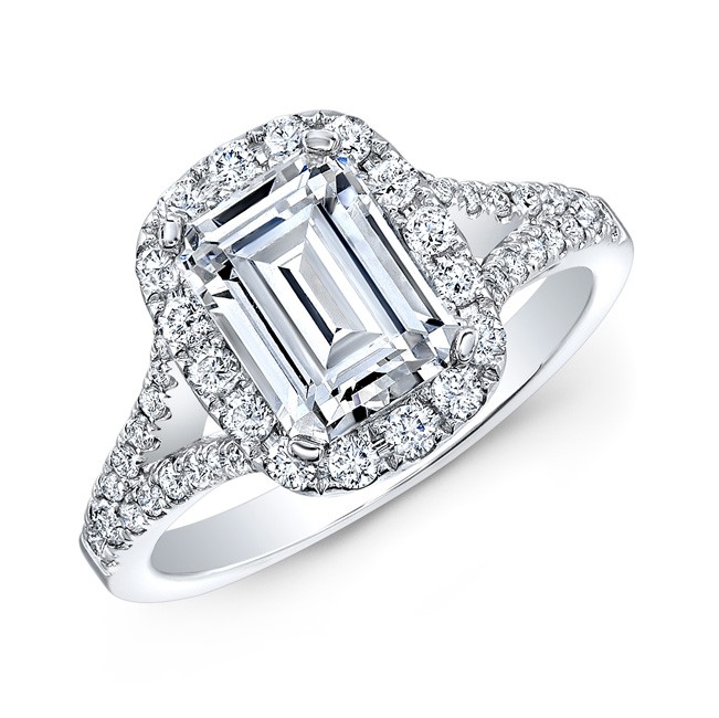 18k White Gold Split Shank Diamond Halo Engagement