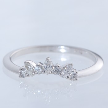 CURVED MARQUISE DIAMOND BAND
