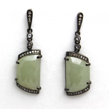 Antique Design Green Rose Cut Diamond Earrings